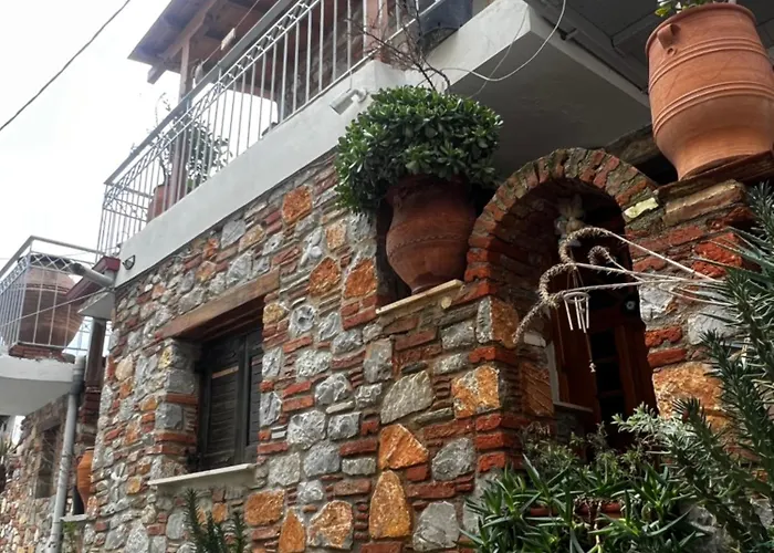 Stone House 1 * Città di Skiathos